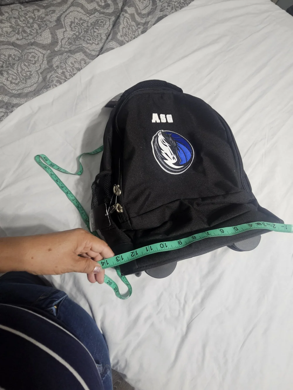Glenco Black Backpack with Branded Luggage Tag